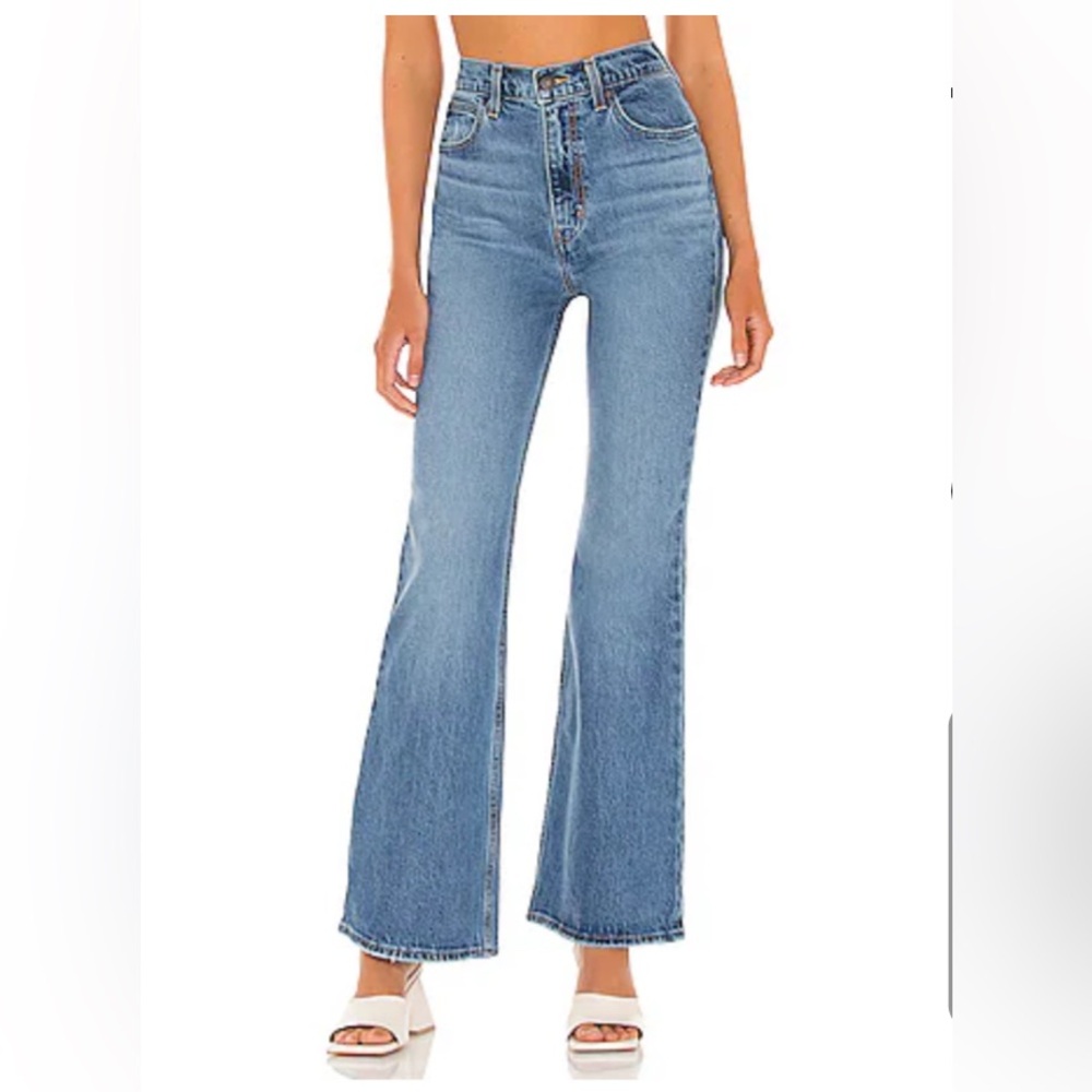 LEVI'S - 70s High Rise Flare Jean in Sonoma Walks